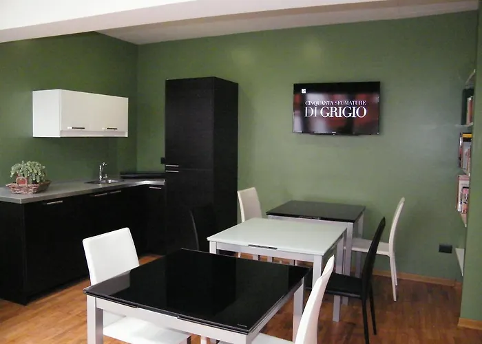 Gallery - Only 3* סיינה