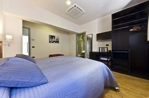 לינה וארוחת בוקר Gallery - Only 3*