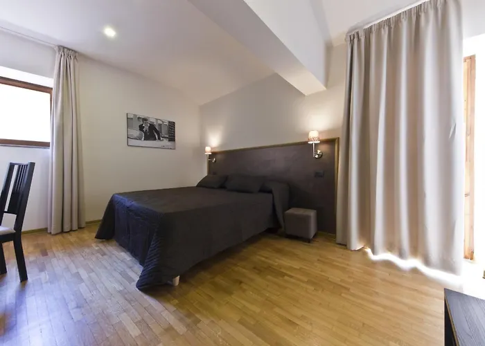 לינה וארוחת בוקר Gallery - Only סיינה