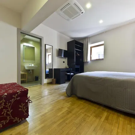 Gallery - Only Bed & Breakfast 3*